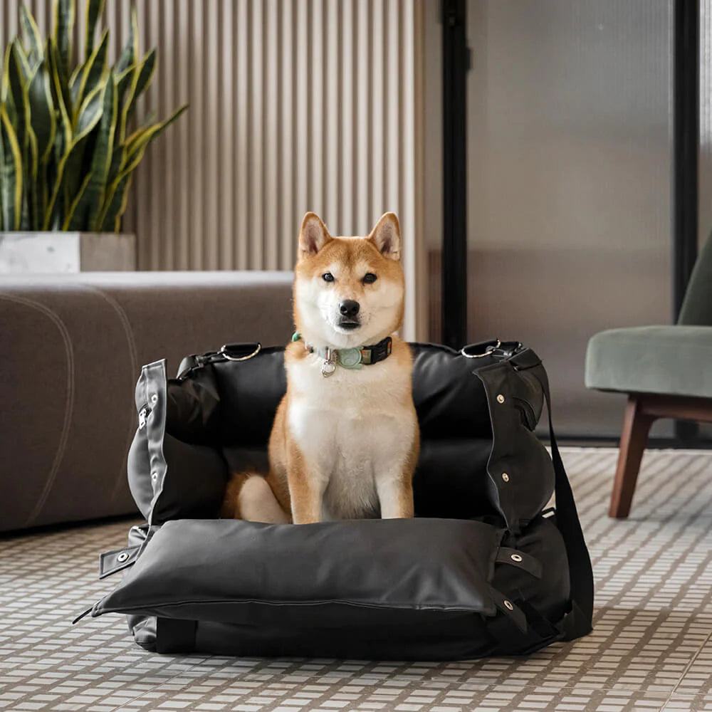 PETTI ヴィーガンレザー製犬用車載ボックス