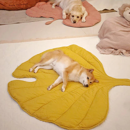 PETTI 葉っぱ型犬用マット